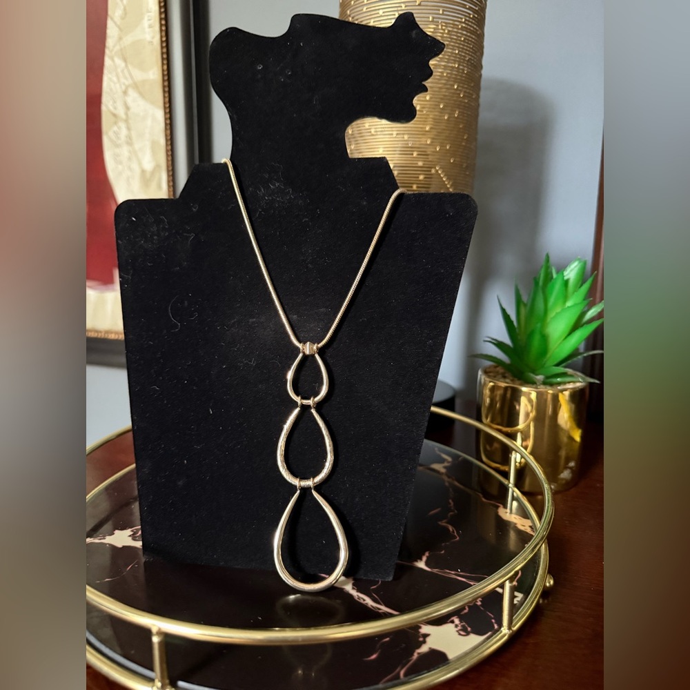 Elegant Gold Teardrop Necklace by Chico’s